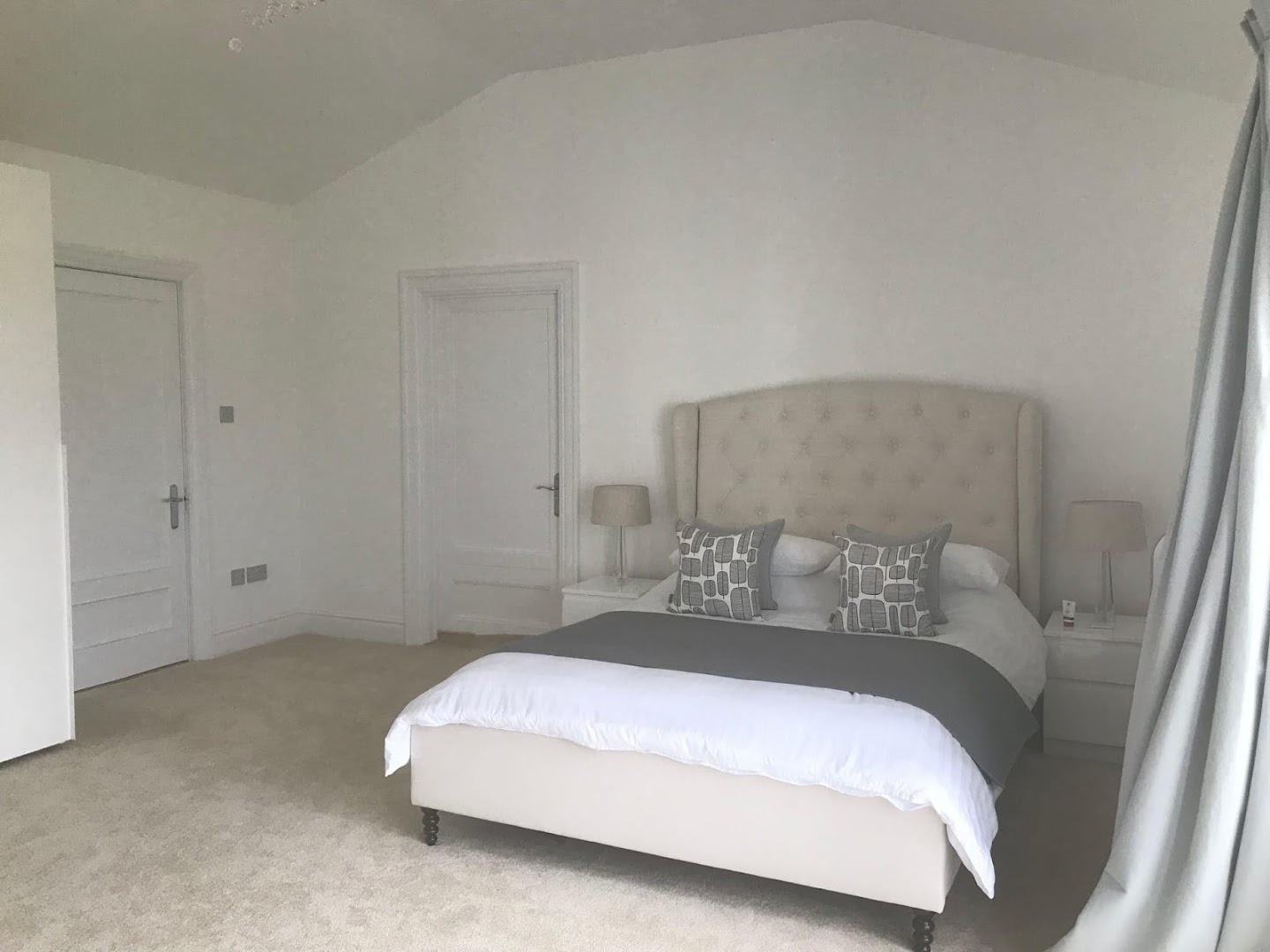 Tom Pearson Painter & Decorator — Photos 14